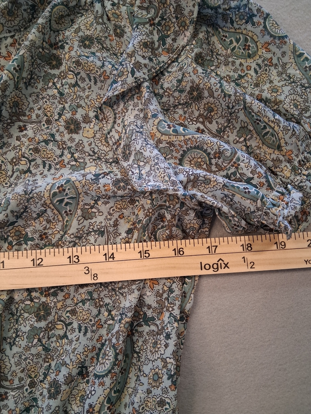 DAVI & DANI Light Sage Paisley Button-Up Tie Blouse - Picture 5 of 7
